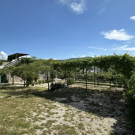 Holiday Kate Holiday home Pridraga